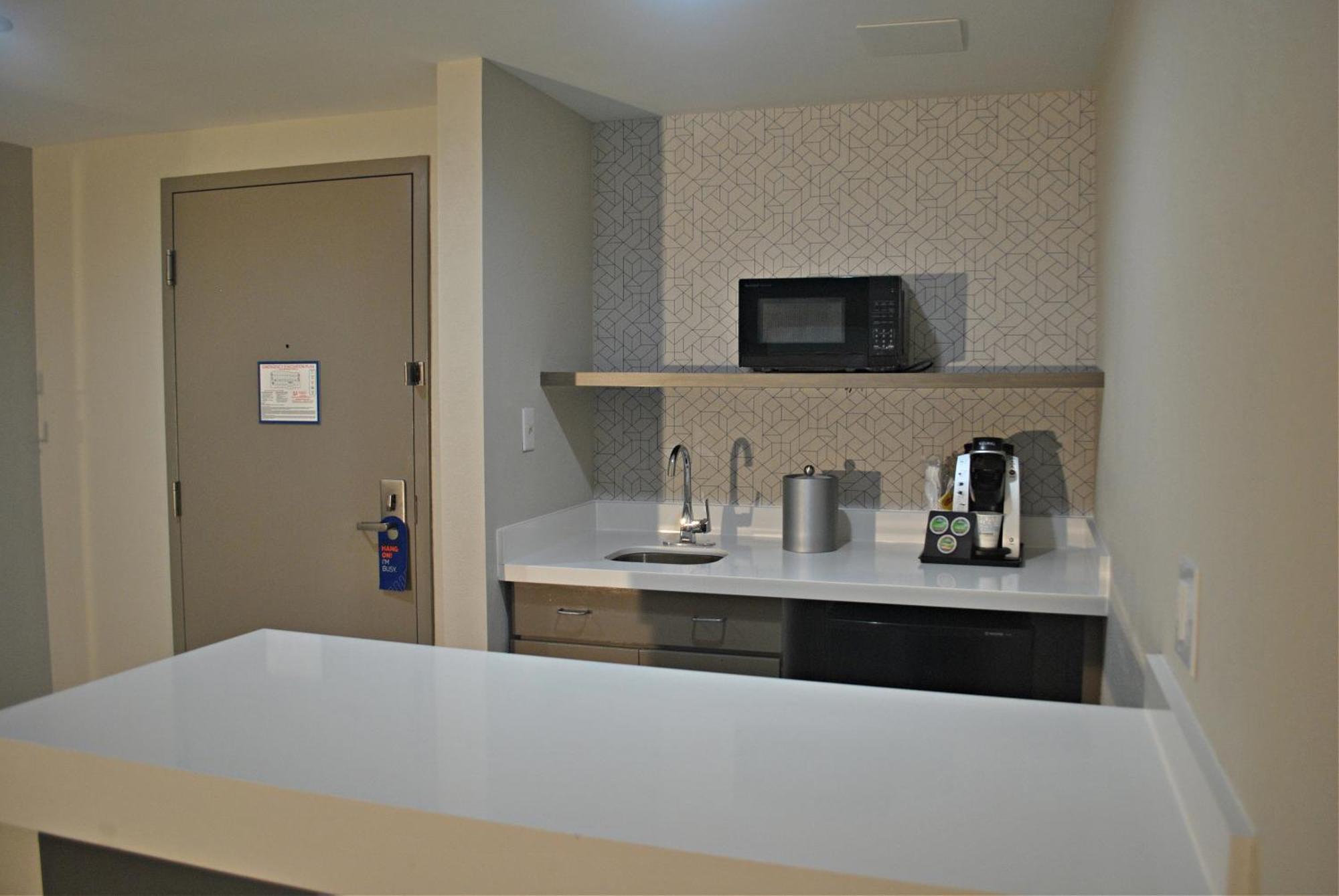 Holiday Inn Express Hotel & Suites Dover By Ihg מראה חיצוני תמונה