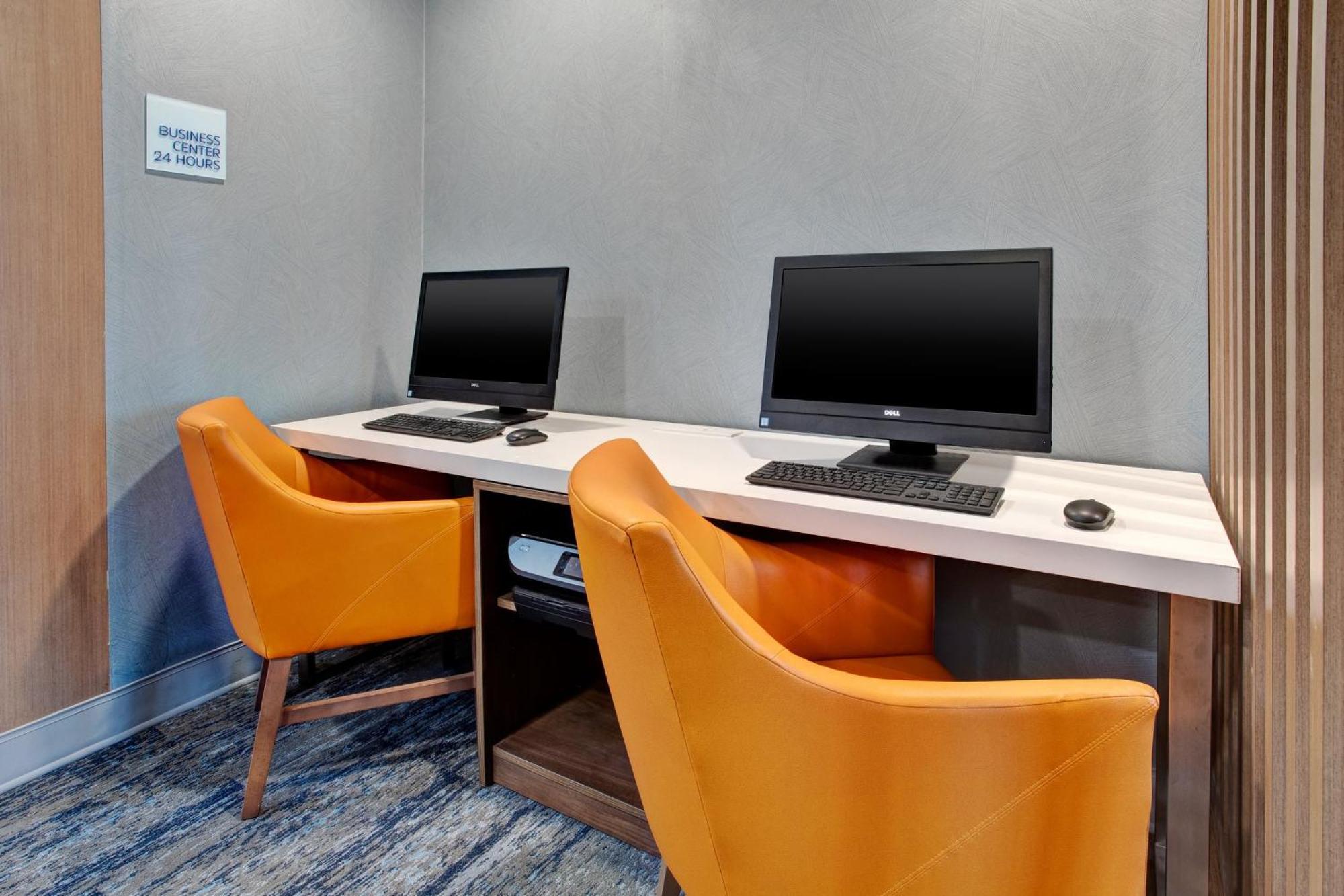 Holiday Inn Express Hotel & Suites Dover By Ihg מראה חיצוני תמונה